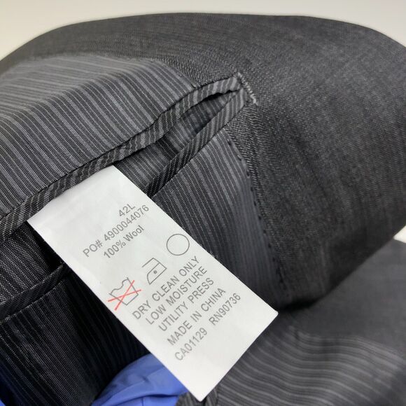 Calvin Klein Slim Fit 42L 100% Wool Two Button Blazer Coat Jacket Gray MINT - Picture 13 of 16